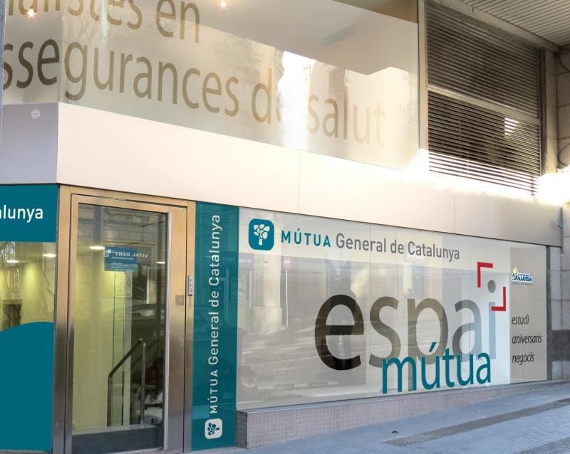 Inaugurat l’Espai Mútua a la nova oficina de Vic