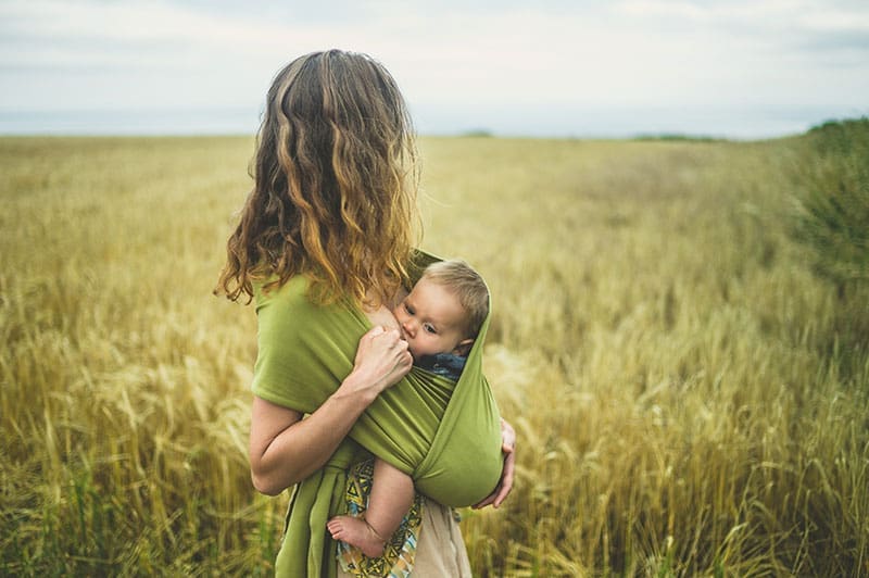 ¿Cómo favorece la lactancia materna la salud de la madre?