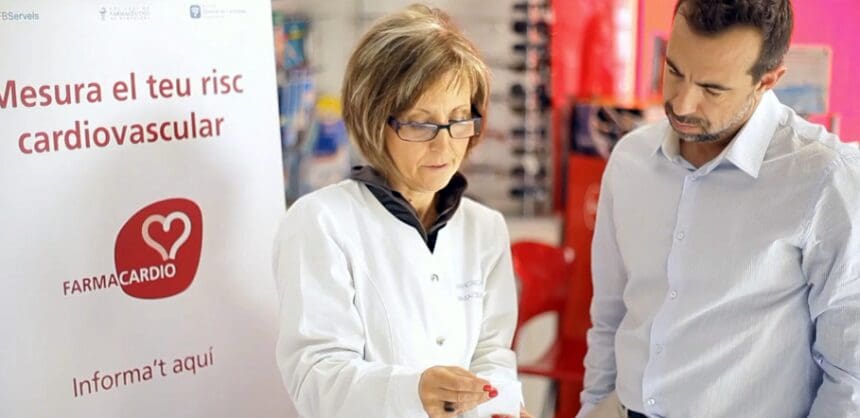 Les farmàcies de Barcelona han realitzat més de 200 proves per identificar factors de risc cardiovascular en persones d’entre 35 i 74 anys